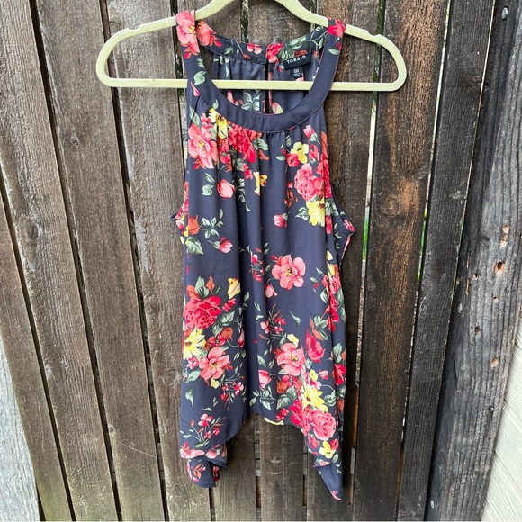 Torrid Floral Georgette Goddess Tank Sz 10(Torrid Sz 00) - Picture 4 of 15